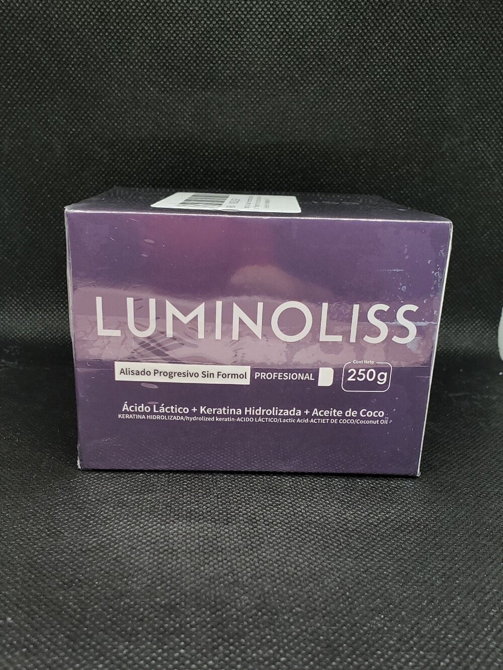 Lumino Liss hair smoothing and anti-frizz treatment Alisado